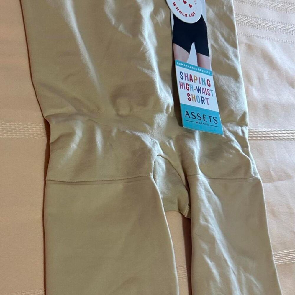 Spanx Women's Cream and Tan Shapewear